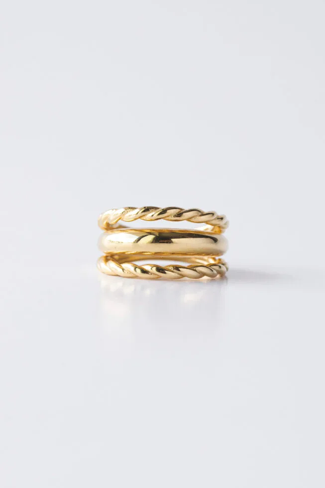 1750623684 טבעת20הסטיה20זהב21.jpg