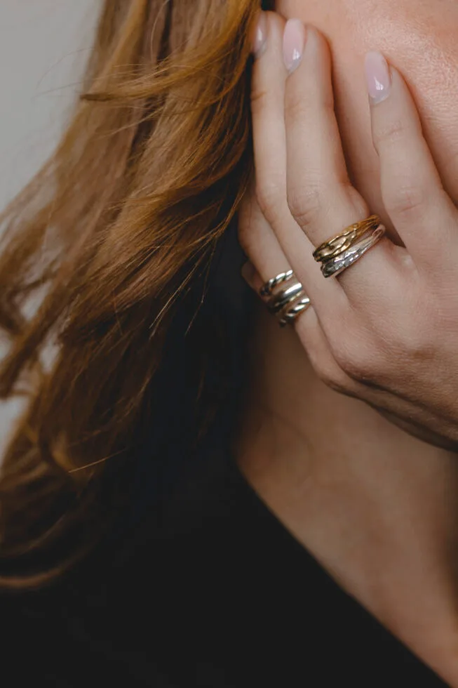 1750624077 טבעת20ארטמיס20כסף20וזהב20גוף1.jpg