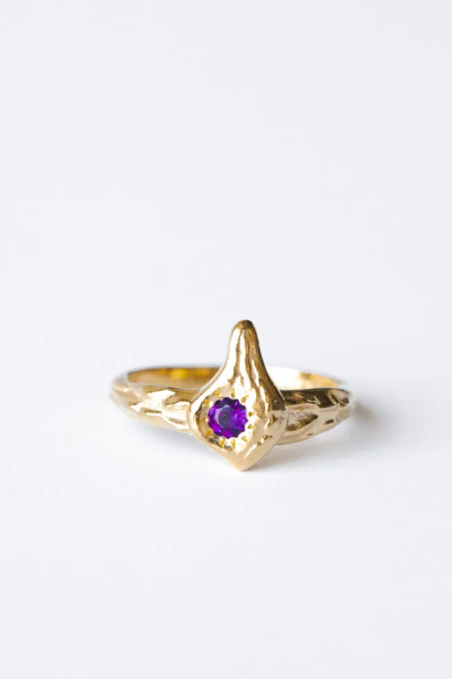 1750625826 טבעת20גאיה20אמטיסט20זהב.jpg