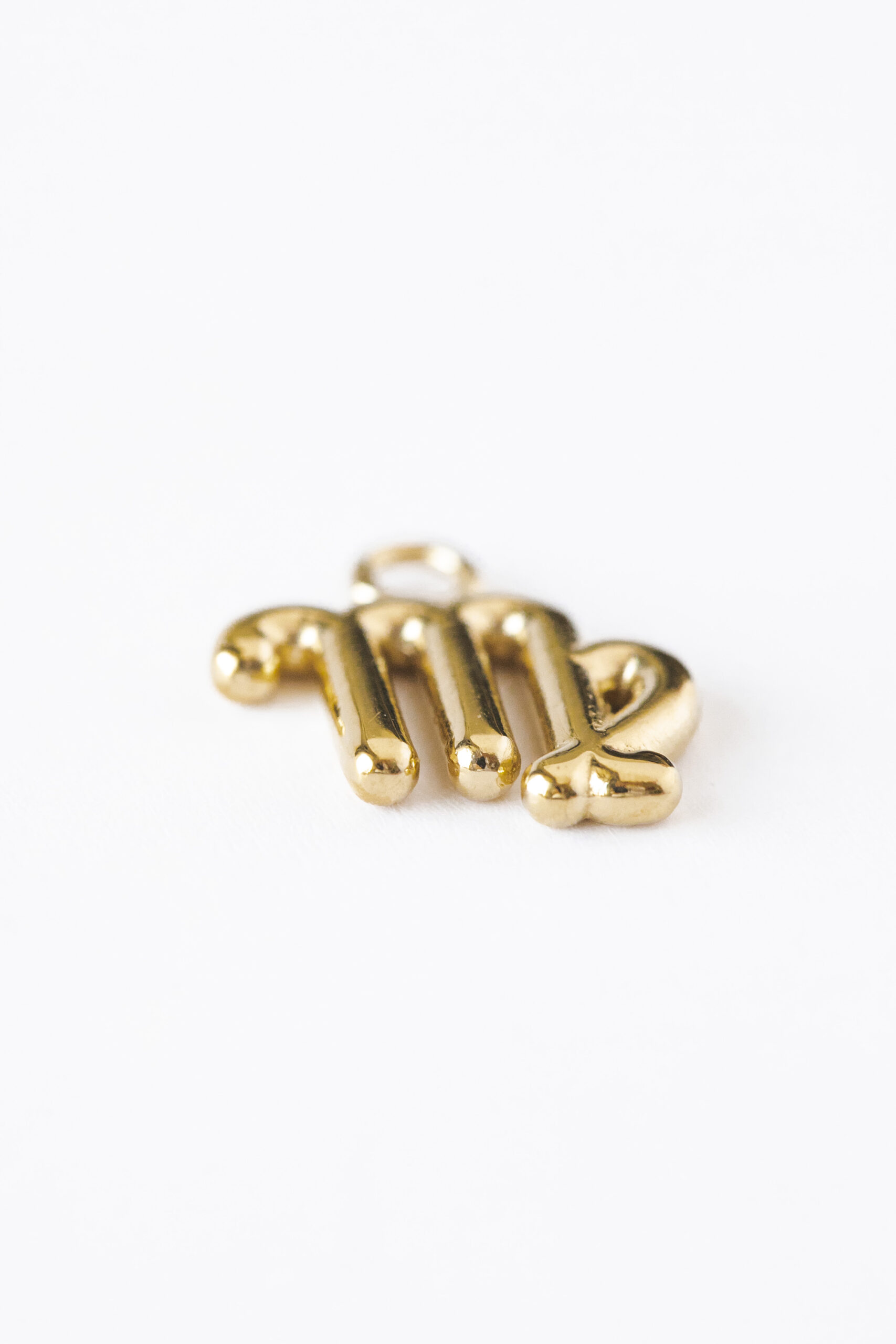 1750686688 20מזל20בתולה20זהב2.jpg