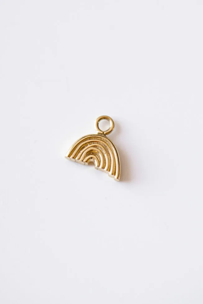 1750712143 צ׳ארם20אייריס20זהב.jpg