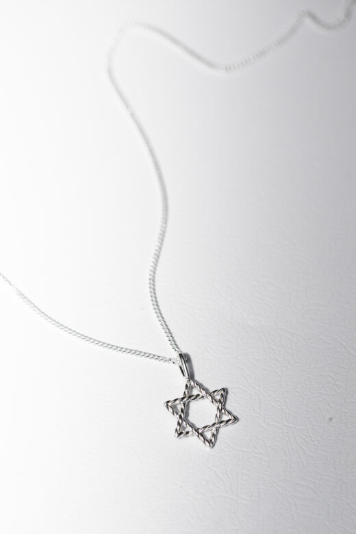 1751796898 שרשרת20אסתר20כסף.jpg