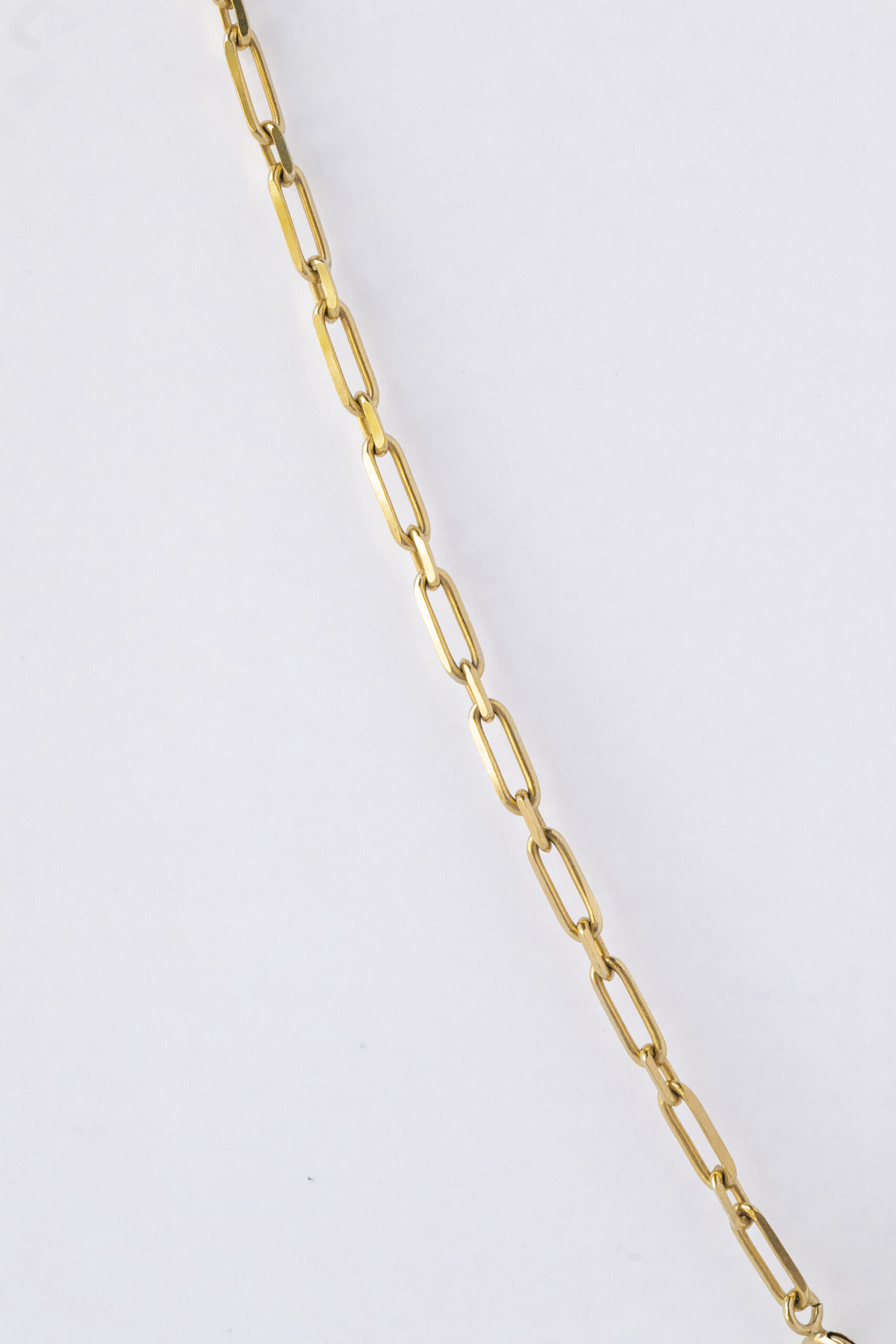 1751802219 שרשרת20ראטי20זהב1.jpg