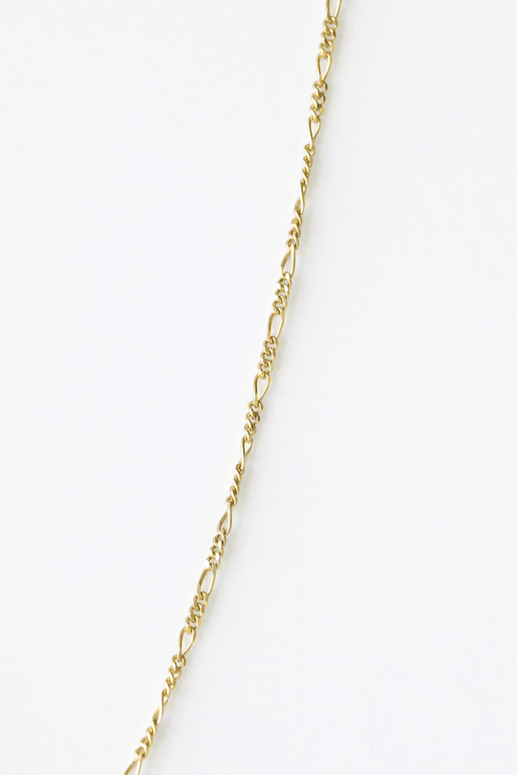 1751802578 שרשרת20פיגרו20זהב.jpg