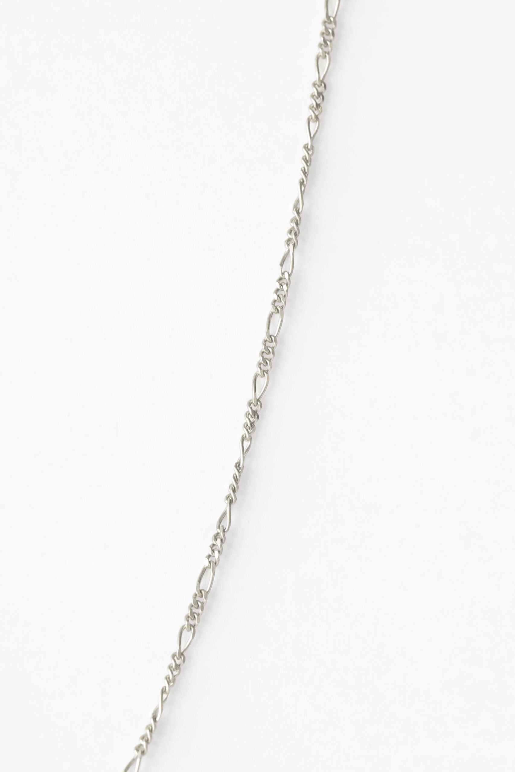 1751802647 שרשרת20פיגרו20כסף.jpg