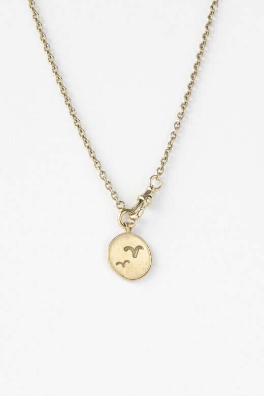 1752004682 שרשרת20ריאנון20זהב1.jpg